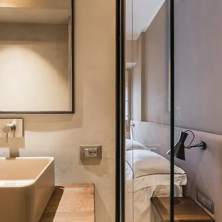 The Place Frühstückspension Rom