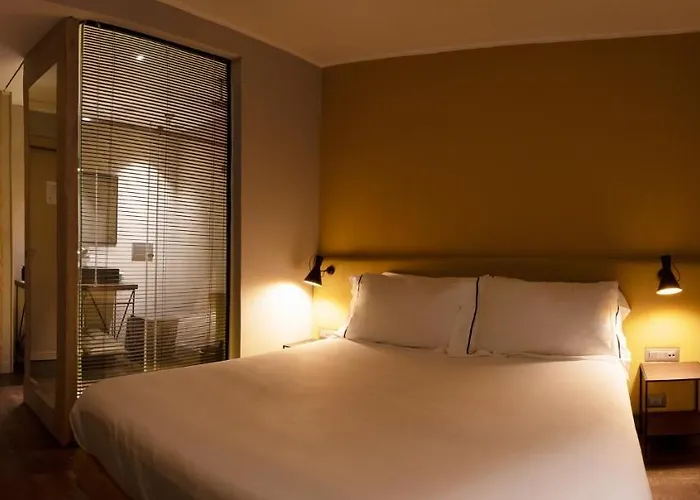 Bed & Breakfast The Place 3*