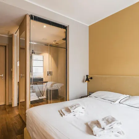 לינה וארוחת בוקר The Place