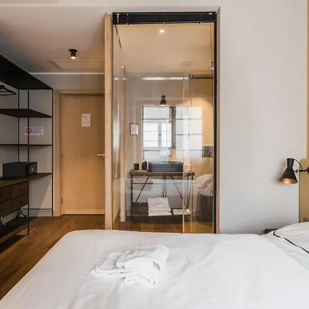 The Place לינה וארוחת בוקר רומא