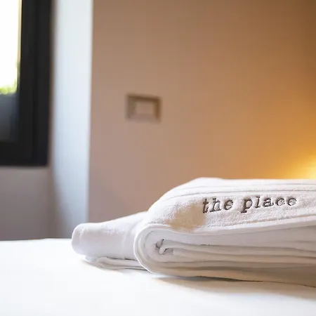 The Place Bed & Breakfast 3*